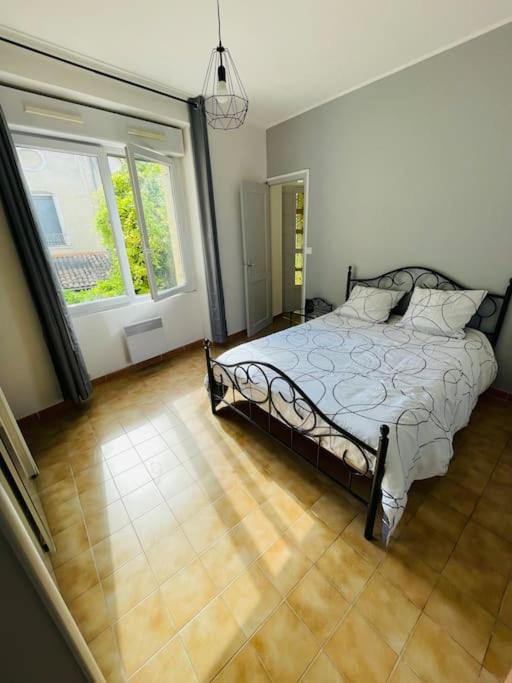 Chez Leo I - Appartement T2 Proche Tricastin Bollène Dış mekan fotoğraf